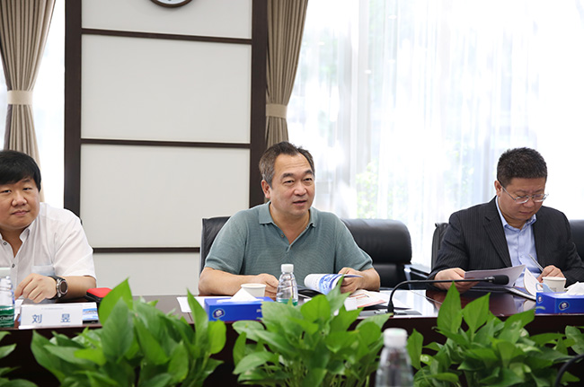 大連檢驗檢測集團黨委書記、董事長李強一行到訪廣電計量開展交流洽談